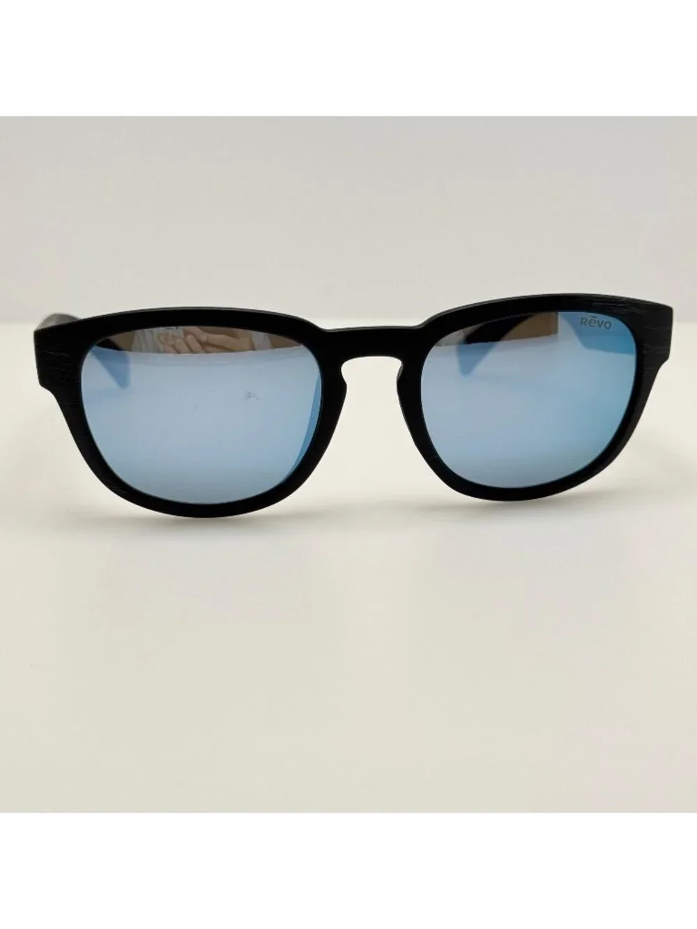 Revo Sunglasses RE 1054 01 Zinger Polarized 53-20-140